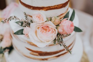 translucent wedding cake