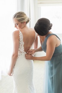 lace wedding dress