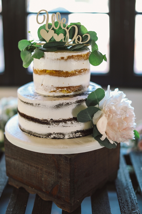 wedding cakes semi transparent