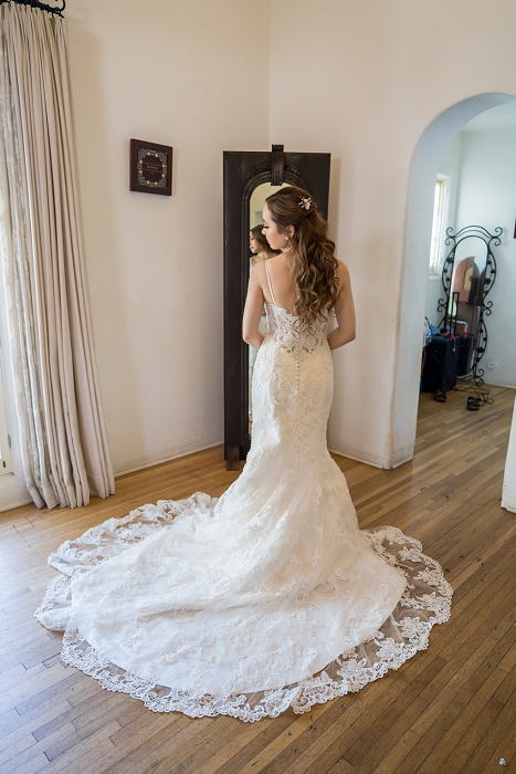 lace wedding dress