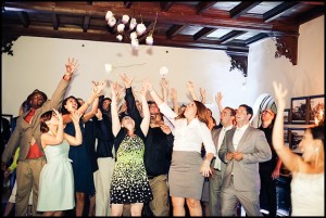 bouquet toss