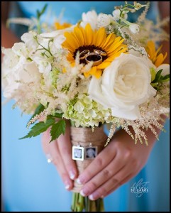 wedding bouquet with photo charms