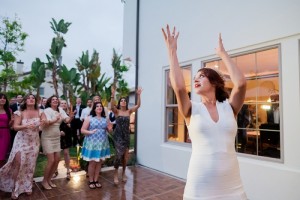 bouquet toss