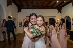 bouquet toss